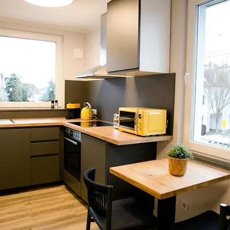 Lux - Self-checkin, Kue, Klima, Arbeitsplatz, Parken
