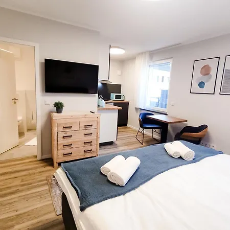 Lux - Self-checkin, Kue, Klima, Arbeitsplatz, Parken Apartment