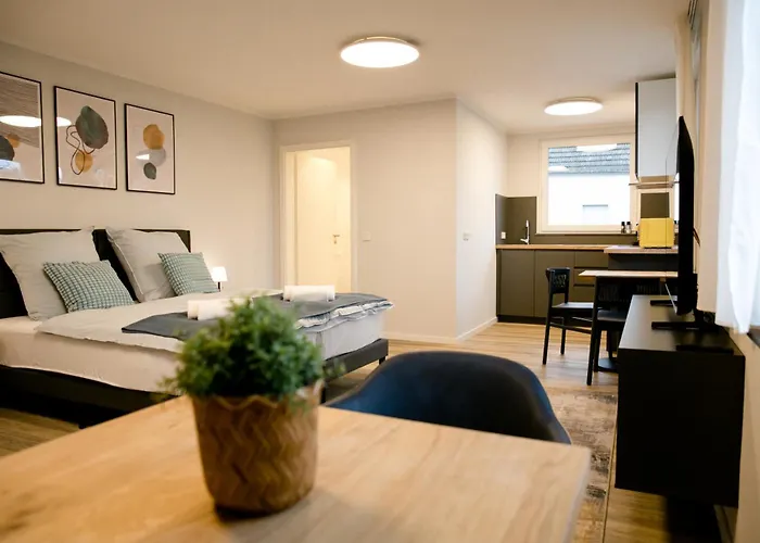 Lux - Self-checkin, Kue, Klima, Arbeitsplatz, Parken *