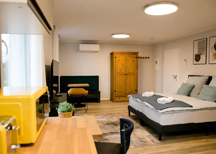 Lux - Self-checkin, Kue, Klima, Arbeitsplatz, Parken *