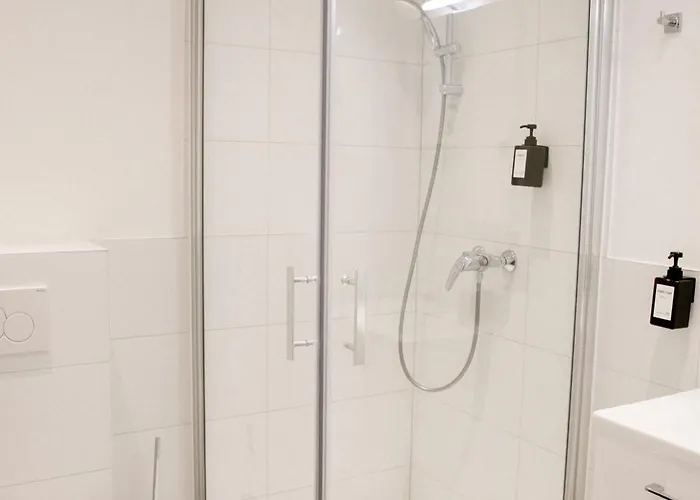 Lux - Self-checkin, Kue, Klima, Arbeitsplatz, Parken Sankt Augustin