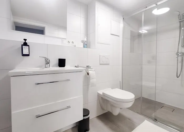 Lux - Self-checkin, Kue, Klima, Arbeitsplatz, Parken Appartamento Sankt Augustin