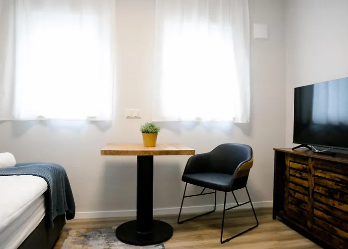 Lux - Self-checkin, Kue, Klima, Arbeitsplatz, Parken * سانكت أوجستين